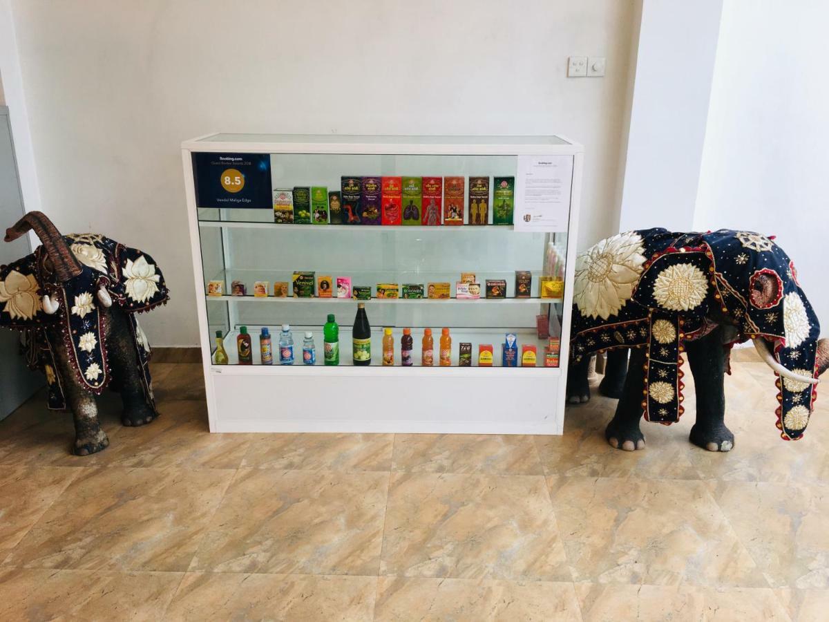 康提 Vendol Maliga Edge酒店 外观 照片